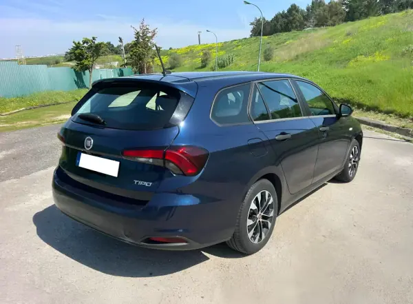 Fiat Tipo Station Wagon 2021 — foto 3 de 10