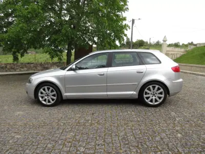 Audi A3 Sportback 2005 - 6990 EUR, 330000 km - AUTO.MOTO.pt - 330000km - foto 4 de 31