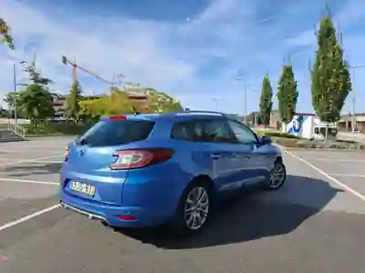 Renault Mégane Sport Tourer 2010 - 5900 EUR, 237367 km - foto 6 de 13