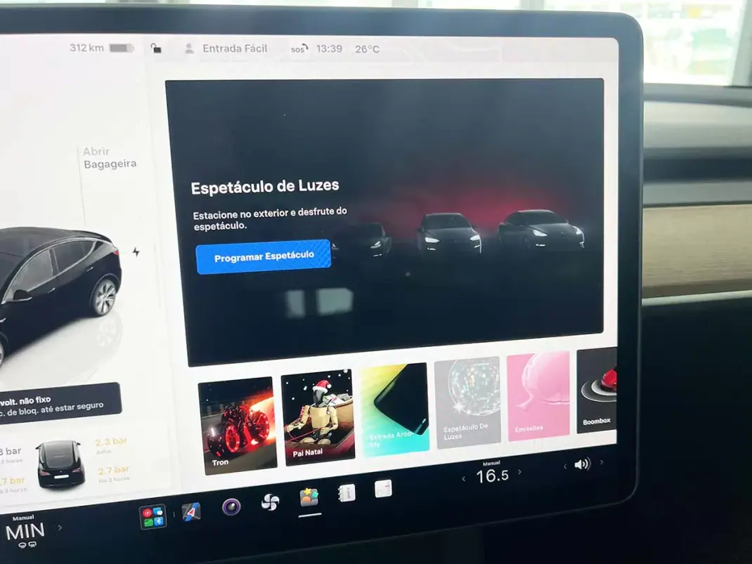 Tesla Model Y 2023 - 34600 EUR, 64322 km - 64322km - foto 14 de 26