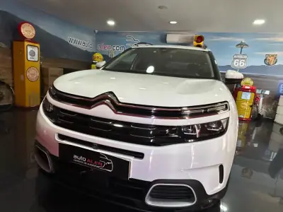 Citroën C5 Aircross 2019 - 18900 EUR, 162000 km - AUTO.MOTO.pt - 162000km - foto 3 de 28