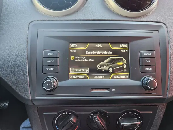 SEAT Ibiza 2016 - 9900 EUR, 122800 km - AUTO.MOTO.pt - 122800km - foto 25 de 40