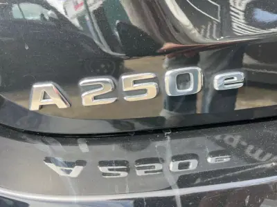 Mercedes-Benz A 250 2021 - 24900 EUR, 73596 km - AUTO.MOTO.pt - 73596km - foto 4 de 16
