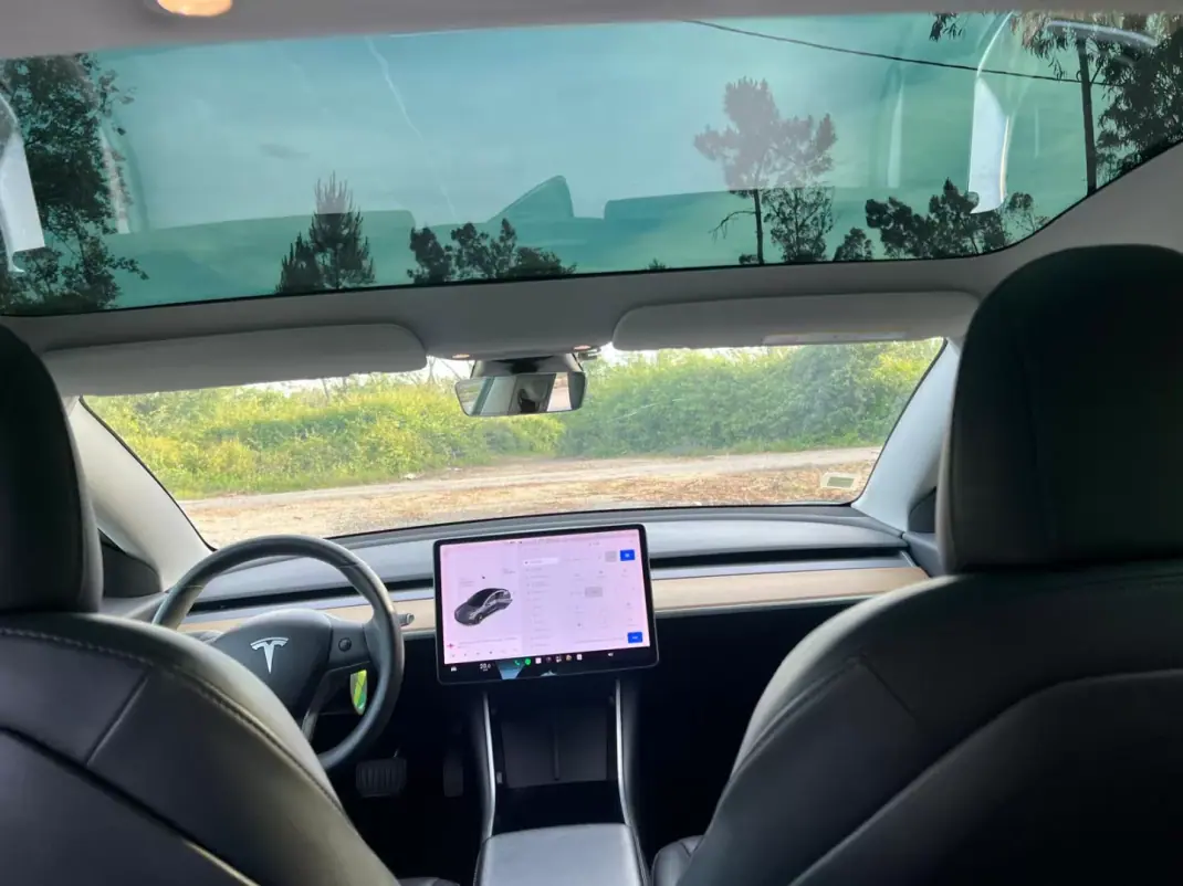 Tesla Model 3 2020 - 21900 EUR, 161211 km - AUTO.MOTO.pt - 161211km - foto 20 de 29
