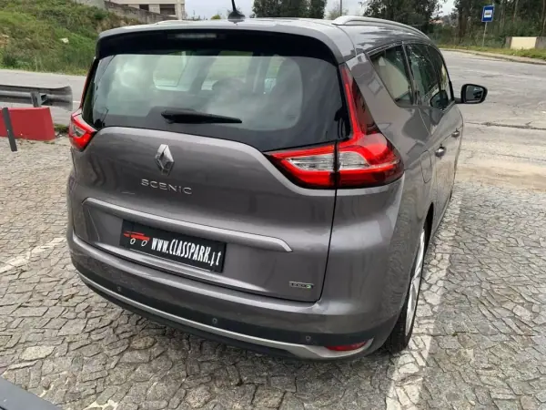 Renault Grand Scénic 2017 - 14900 EUR, 171000 km - AUTO.MOTO.pt - 171000km - foto 3 de 14