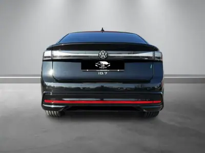 Volkswagen ID.7 2023 - 41000 EUR, 23000 km - AUTO.MOTO.pt - 23000km - foto 5 de 13