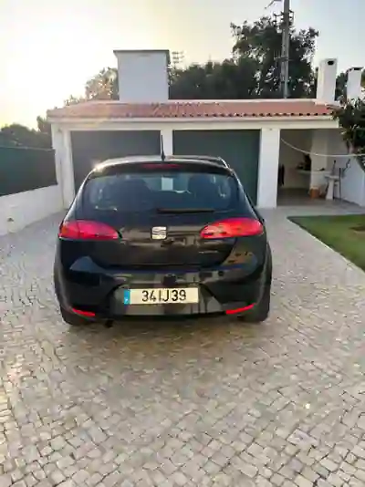 SEAT Leon 2008 - 6800 EUR, 179650 km - 179650km - foto 4 de 14