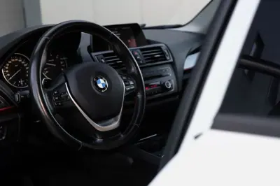 BMW 120 2012 - 15999 EUR, 190000 km - AUTO.MOTO.pt - 190000km - foto 9 de 30