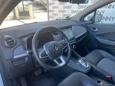 Renault Zoe 2021 - 15750 EUR, 72000 km - 72000km - foto 9 de 9
