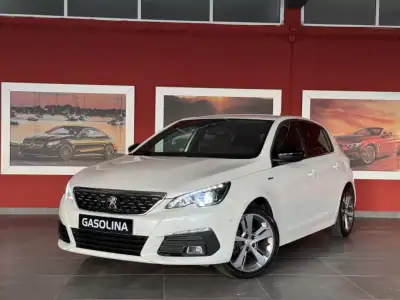 Peugeot 308 2020 - 18990 EUR, 63345 km - AUTO.MOTO.pt - 63345km - foto 2 de 21