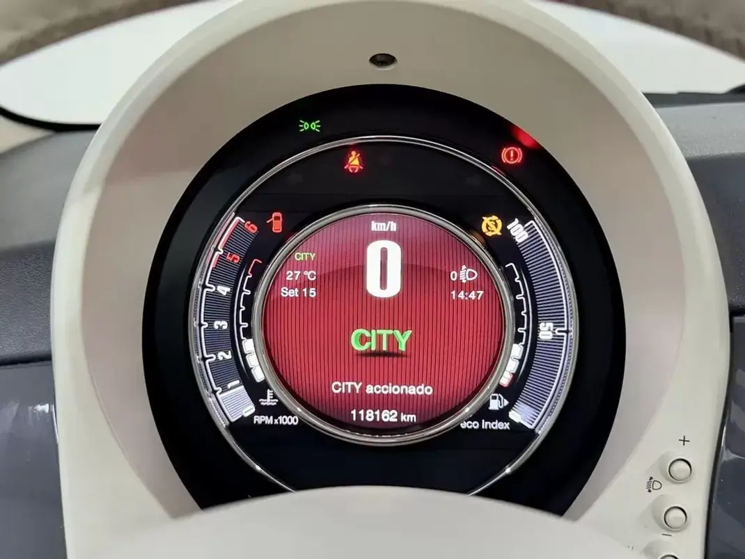 Fiat 500C 2018 - 12950 EUR, 118000 km - 118000km - foto 45 de 56