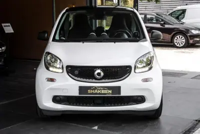 Smart ForTwo Coupé 2019 - 10900 EUR, 68296 km - AUTO.MOTO.pt - 68296km - foto 7 de 37