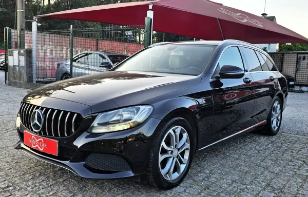 Mercedes-Benz C 180 2015 - 17500 EUR, 240000 km - AUTO.MOTO.pt - 240000km - foto 25 de 29