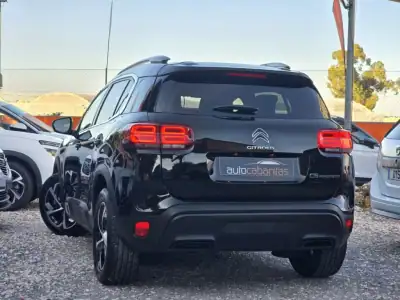 Citroën C5 Aircross 2019 - 18500 EUR, 117400 km - AUTO.MOTO.pt - 117400km - foto 7 de 24