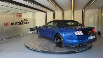 Ford Mustang 2017 - 44900 EUR, 29851 km - AUTO.MOTO.pt - 29851km - foto 3 de 58