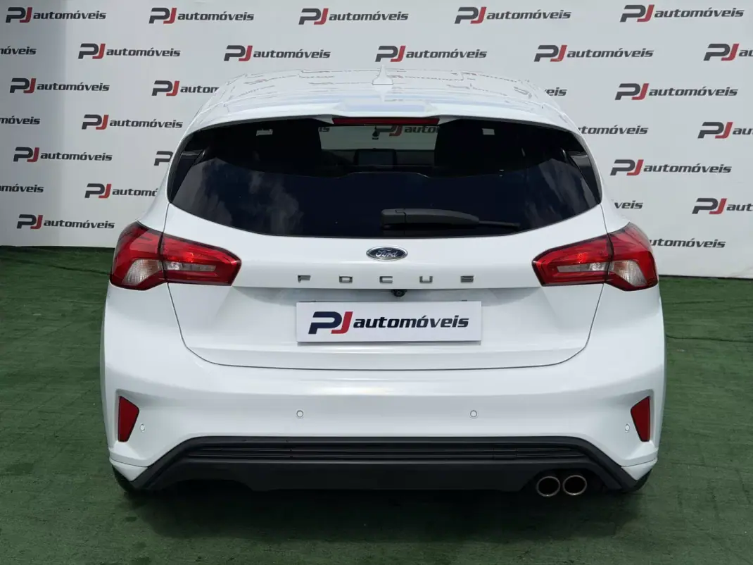 Ford Focus 2020 - 15990 EUR, 87000 km - AUTO.MOTO.pt - 87000km - foto 8 de 15