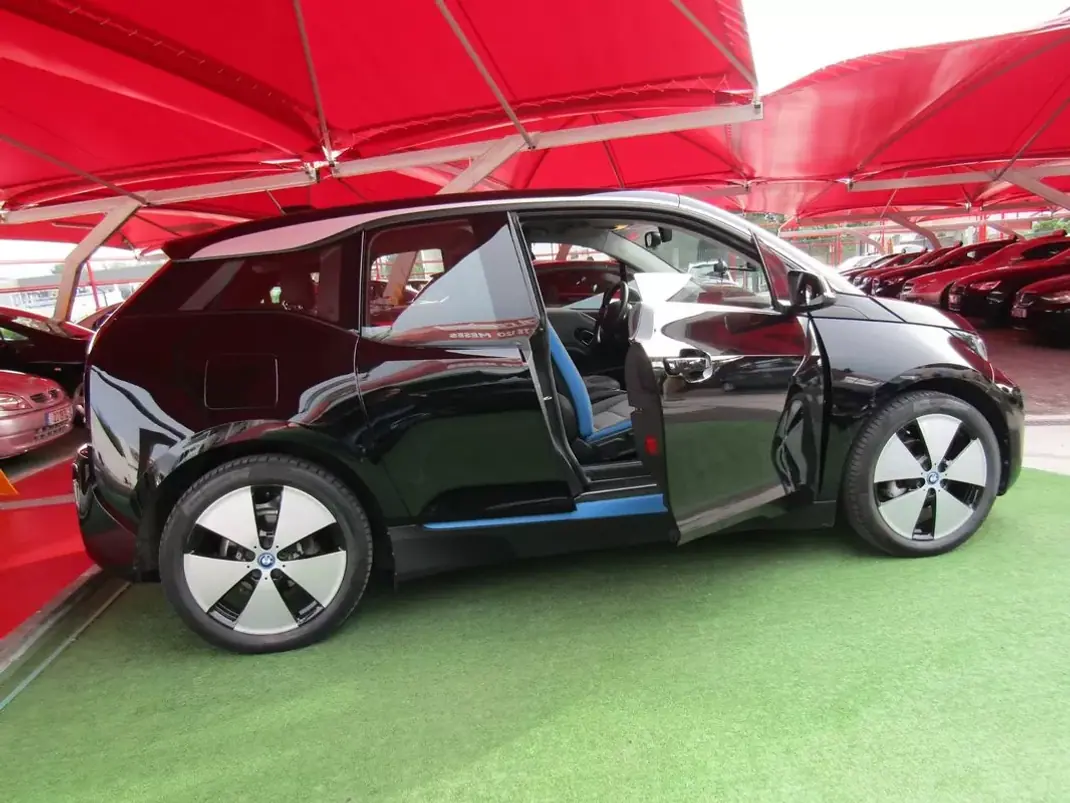 BMW i3 2018 - 17000 EUR, 99120 km - 99120km - foto 5 de 21
