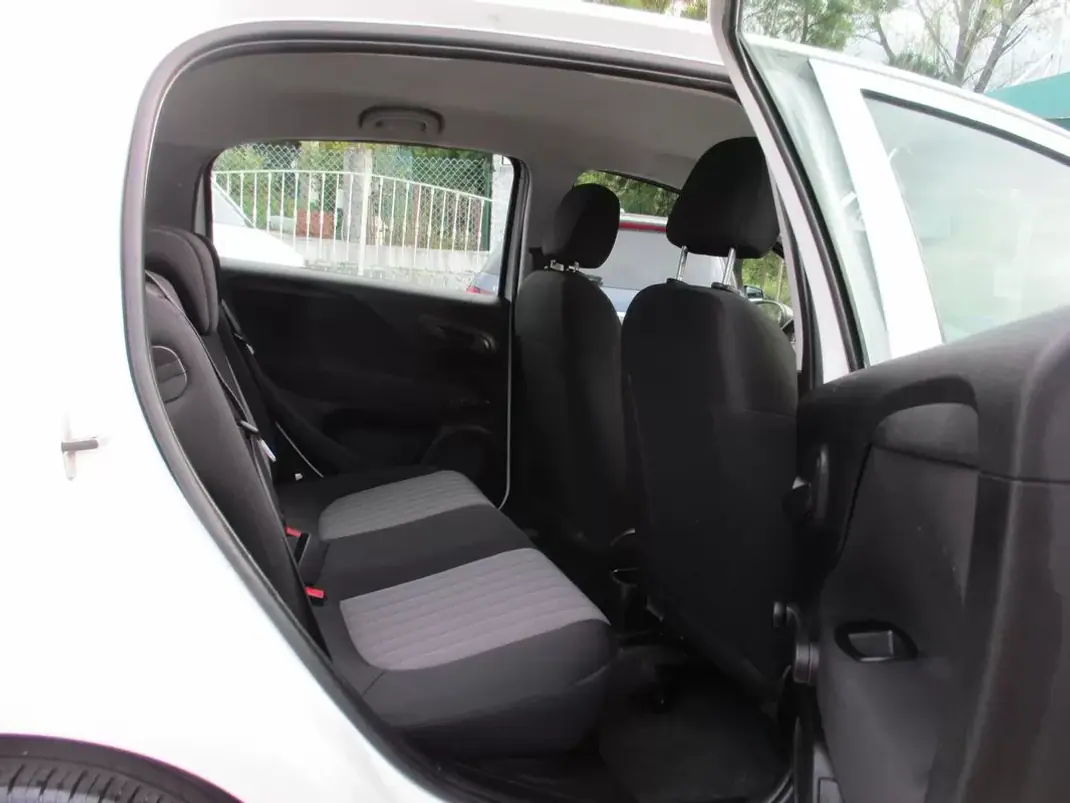 Fiat Punto 2018 - 8000 EUR, 170000 km - 170000km - foto 21 de 24