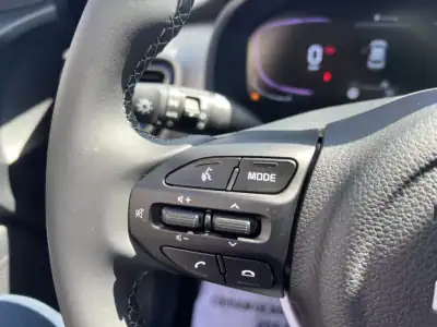 Kia Stonic 2025 - 21500 EUR, 100 km - AUTO.MOTO.pt - 100km - foto 16 de 23