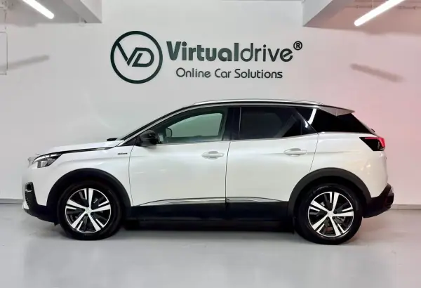 Peugeot 3008 2017 - 16950 EUR, 129000 km - AUTO.MOTO.pt - 129000km - foto 11 de 60