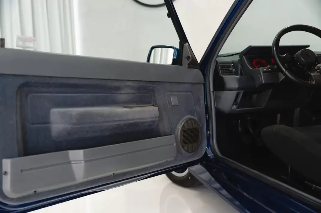 Renault 5 1989 - 24950 EUR, 113651 km - 113651km - foto 23 de 54