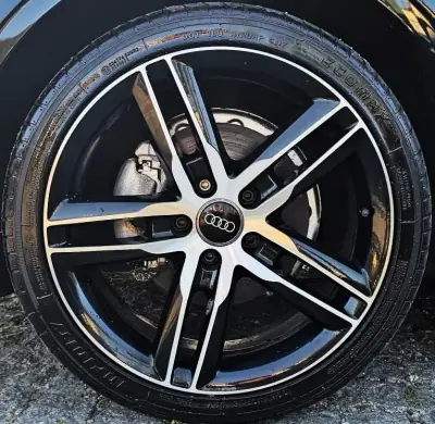 Audi A3 Limousine 2016 - 18999 EUR, 110000 km - 110000km - foto 13 de 23