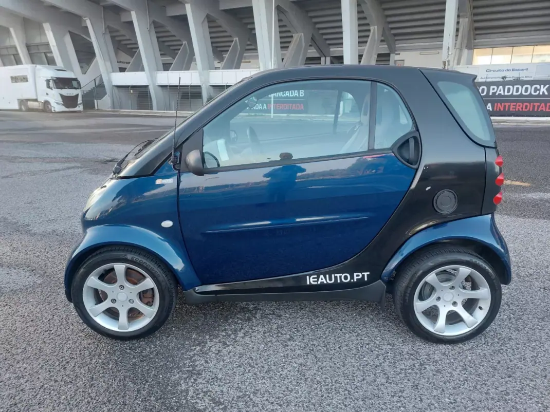 Smart Fortwo Cabrio 2006 - 3890 EUR, 292779 km - AUTO.MOTO.pt - 292779km - foto 4 de 19