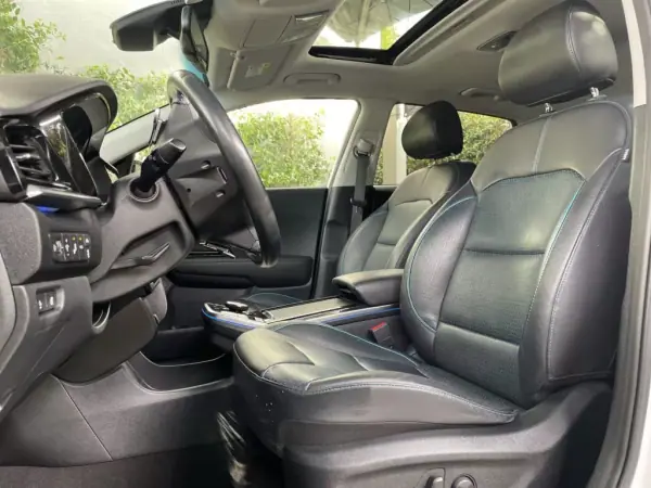 Kia e-Niro 2021 - 33500 EUR, 69000 km - AUTO.MOTO.pt - 69000km - foto 16 de 51
