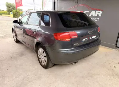 Audi A3 Sportback 2007 - 8950 EUR, 269976 km - AUTO.MOTO.pt - 269976km - foto 2 de 6