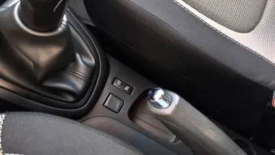 Renault Captur 2016 - 9950 EUR, 194000 km - 194000km - foto 35 de 35