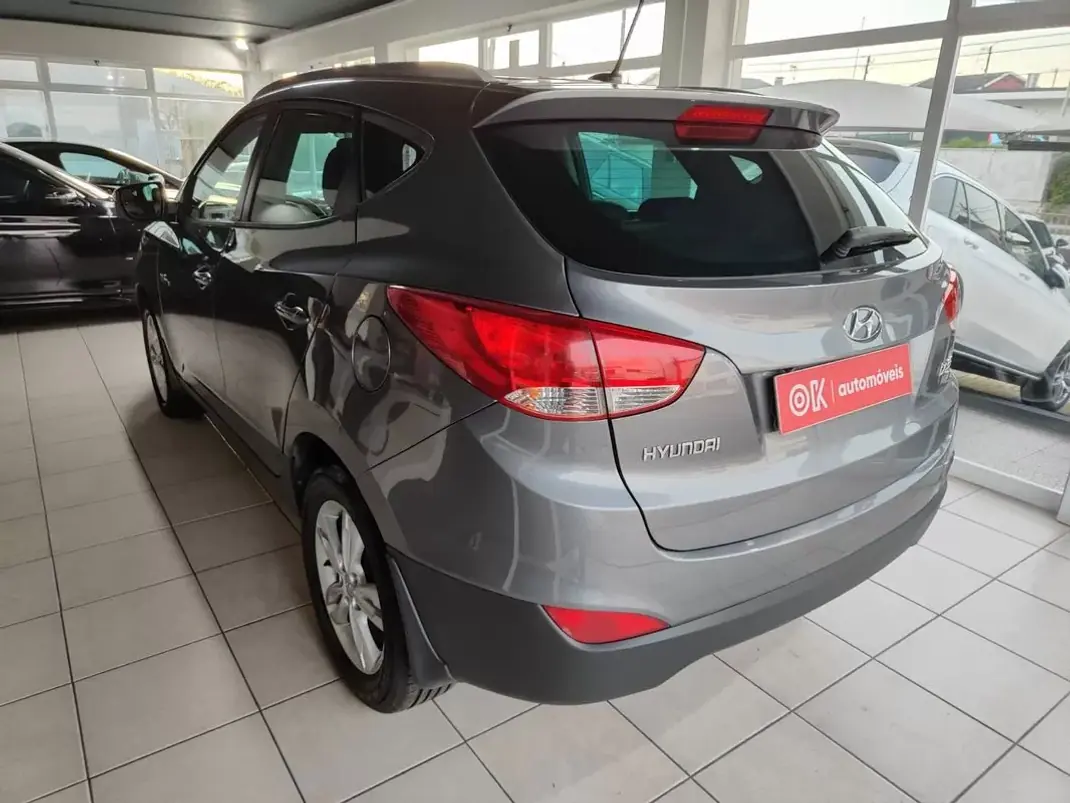 Hyundai ix35 2013 - 9990 EUR, 157000 km - AUTO.MOTO.pt - 157000km - foto 7 de 34