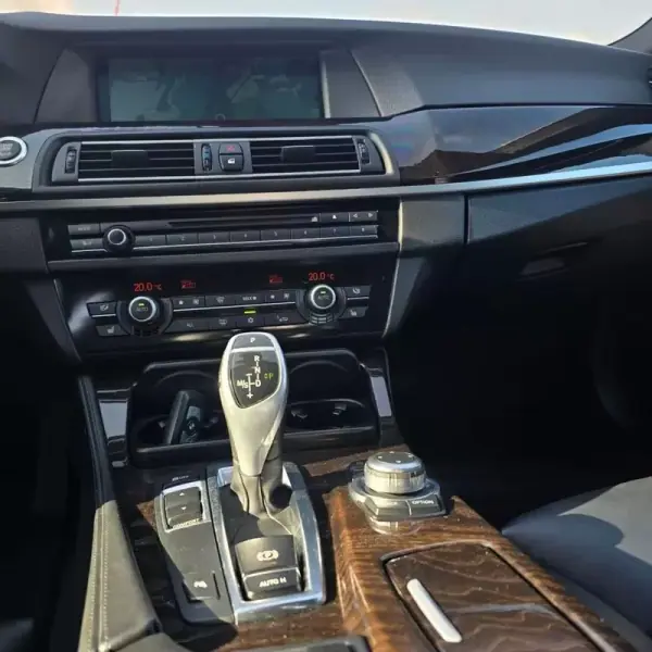 BMW 535 2011 - 17450 EUR, 280289 km - AUTO.MOTO.pt - 280289km - foto 11 de 17