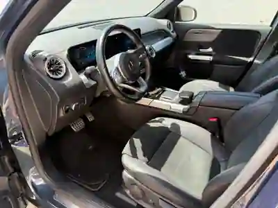 Mercedes-Benz EQB 2022 - 34000 EUR, 130000 km - AUTO.MOTO.pt - 130000km - foto 10 de 15