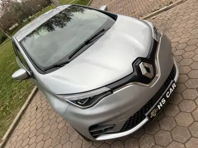 Renault Zoe 2021 - 14965 EUR, 25000 km - AUTO.MOTO.pt - 25000km - foto 4 de 46