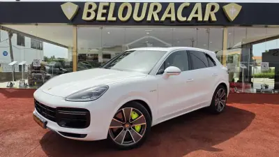 Porsche Cayenne 2022 - 42421km