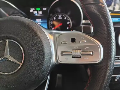 Mercedes-Benz GLC 300 2022 - 41500 EUR, 64500 km - AUTO.MOTO.pt - 64500km - foto 29 de 40