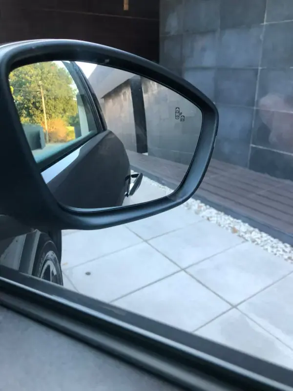 DS DS3 Crossback 2020 - 16900 EUR, 112000 km - AUTO.MOTO.pt - 112000km - foto 38 de 40