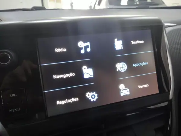 Peugeot 2008 2018 - 10250 EUR, 109000 km - AUTO.MOTO.pt - 109000km - foto 21 de 21
