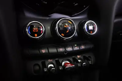 MINI One 2018 - 18950 EUR, 84859 km - AUTO.MOTO.pt - 84859km - foto 30 de 43