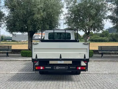 Iveco Daily 2022 - 33450 EUR, 154000 km - AUTO.MOTO.pt - 154000km - foto 8 de 37