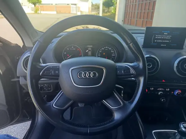 Audi A3 2016 - 11990 EUR, 206100 km - AUTO.MOTO.pt - 206100km - foto 15 de 16