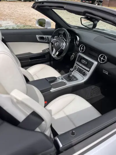 Mercedes-Benz SLK 250 2012 - 31950 EUR, 51100 km - AUTO.MOTO.pt - 51100km - foto 9 de 32