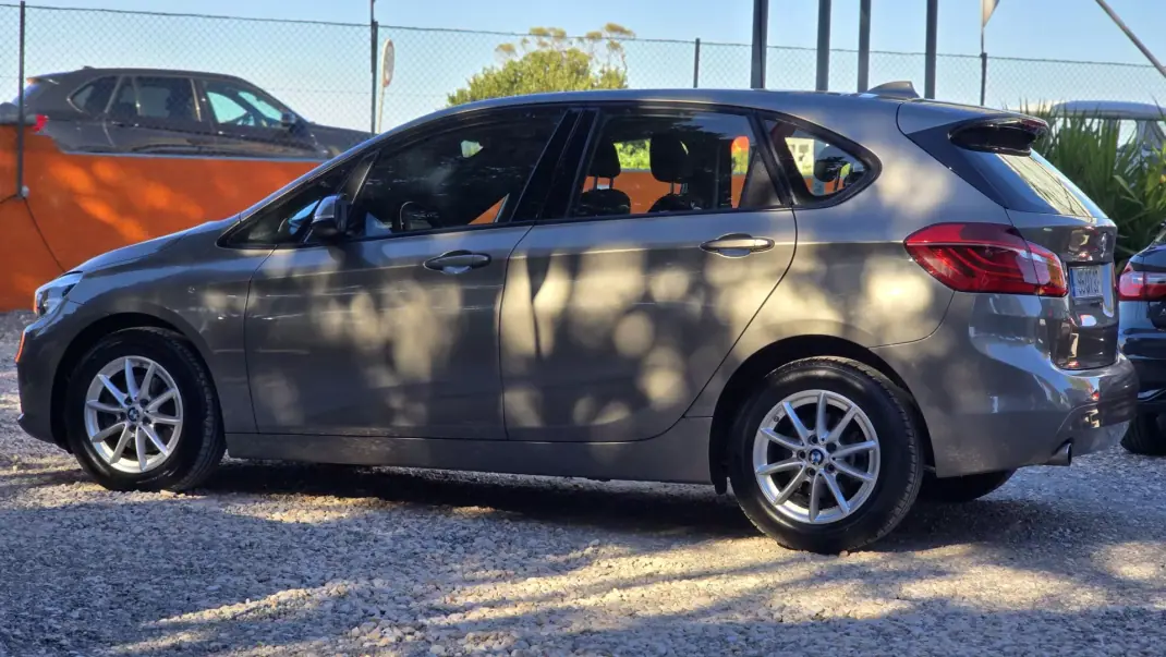 BMW 216 Active Tourer 2016 - 12950 EUR, 81000 km - 81000km - foto 6 de 22