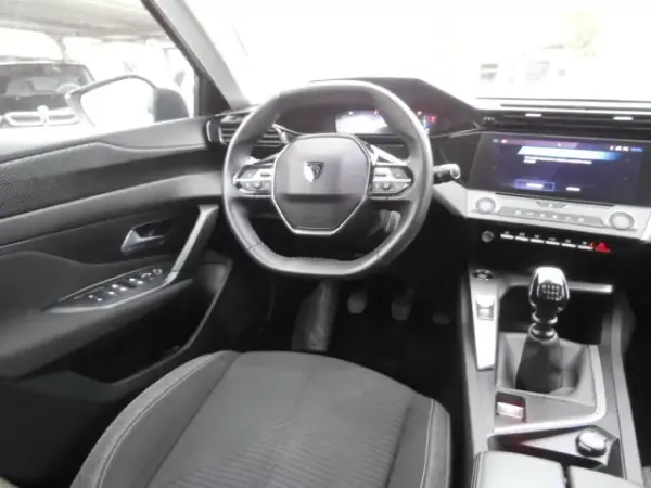 Peugeot 308 2022 - 22000 EUR, 118452 km - AUTO.MOTO.pt - 118452km - foto 11 de 31