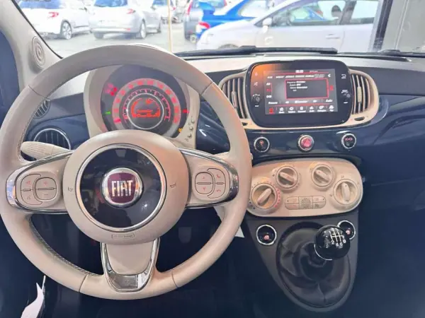 Fiat 500 2020 - 10990 EUR, 101000 km - AUTO.MOTO.pt - 101000km - foto 12 de 17