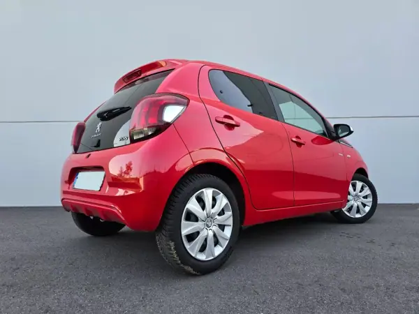 Peugeot 108 2020 - 8990 EUR, 66700 km - AUTO.MOTO.pt - 66700km - foto 9 de 36