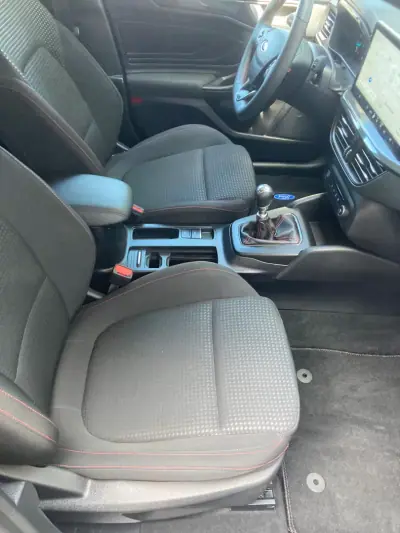 Ford Focus 2023 - 20590 EUR, 37780 km - AUTO.MOTO.pt - 37780km - foto 20 de 23
