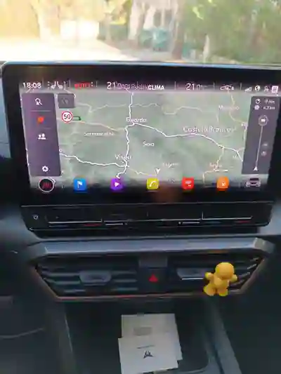 Cupra Formentor 2021 - 27900 EUR, 58700 km - AUTO.MOTO.pt - 58700km - foto 6 de 13