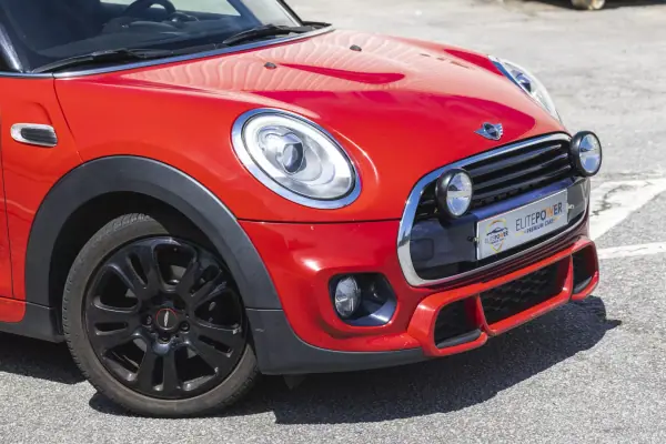 MINI Cooper 2015 - 13500 EUR, 212063 km - AUTO.MOTO.pt - 212063km - foto 3 de 15