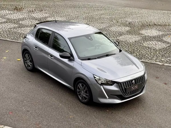 Peugeot 208 2022 - 14500 EUR, 63000 km - AUTO.MOTO.pt - 63000km - foto 2 de 25
